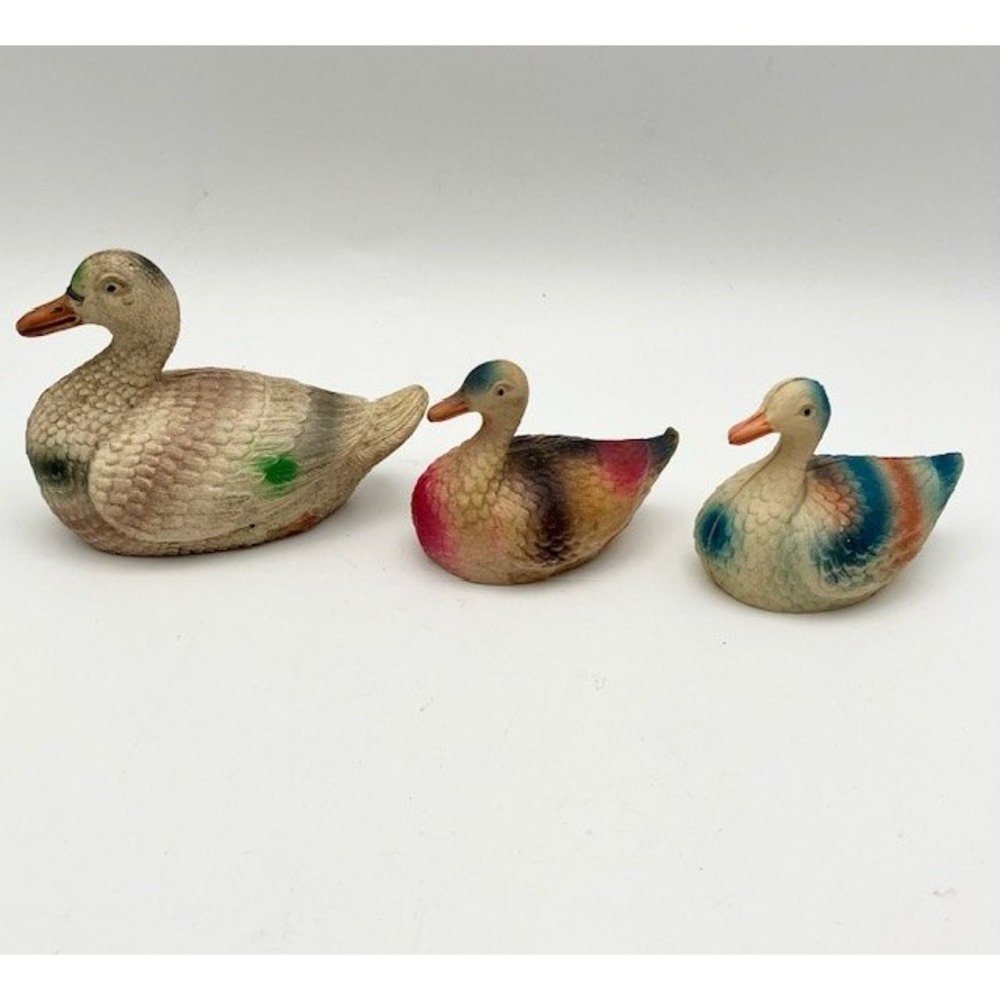Vintage 1930s Celluloid Duck Family Set of Three Decorative Figurines Farmhouse